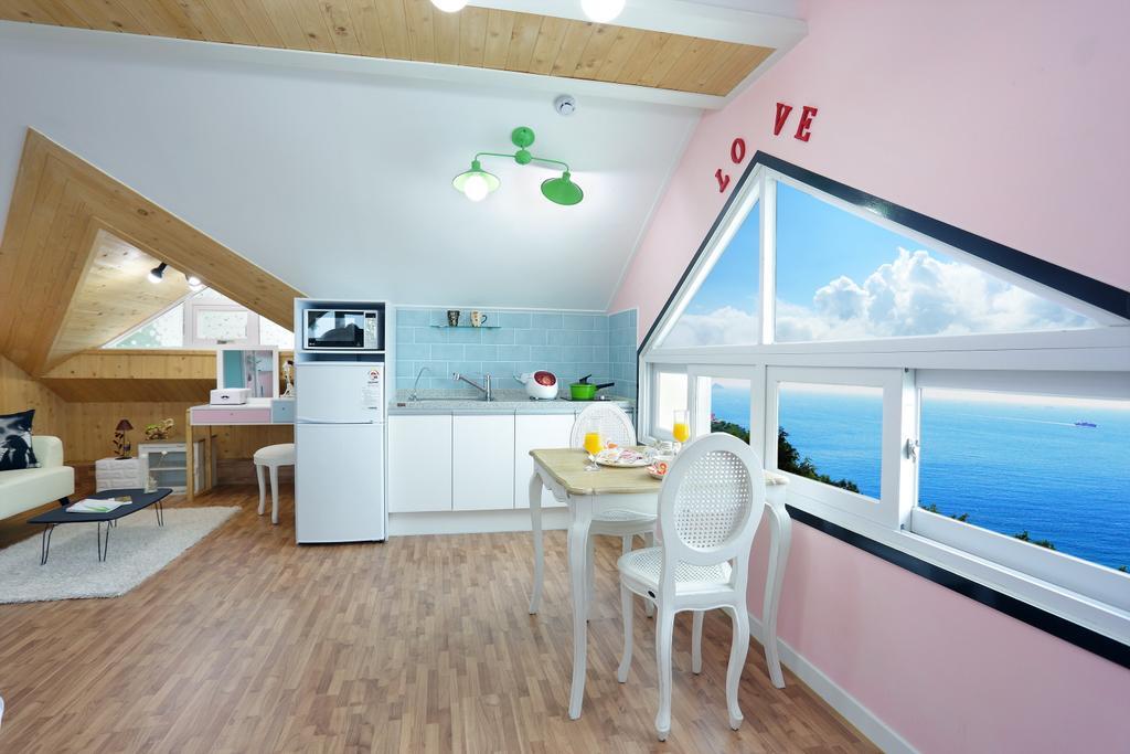 Willa Montmartre Namhae Zewnętrze zdjęcie